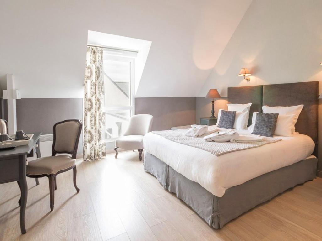 Hotel Au Pre Carre Plumergat Pokoj fotografie